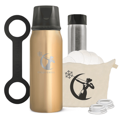 breast milk cooler and breastmilk storage containers in Gold